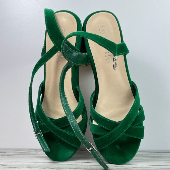 DREAM PAIRS SOLE STRETCHY HEEL - Picture 5 of 6